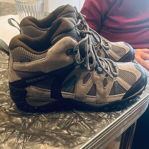 Merrell Women's Diverta 2 Mid Waterproof Hiking Boots Size 10 Falcon Trooper